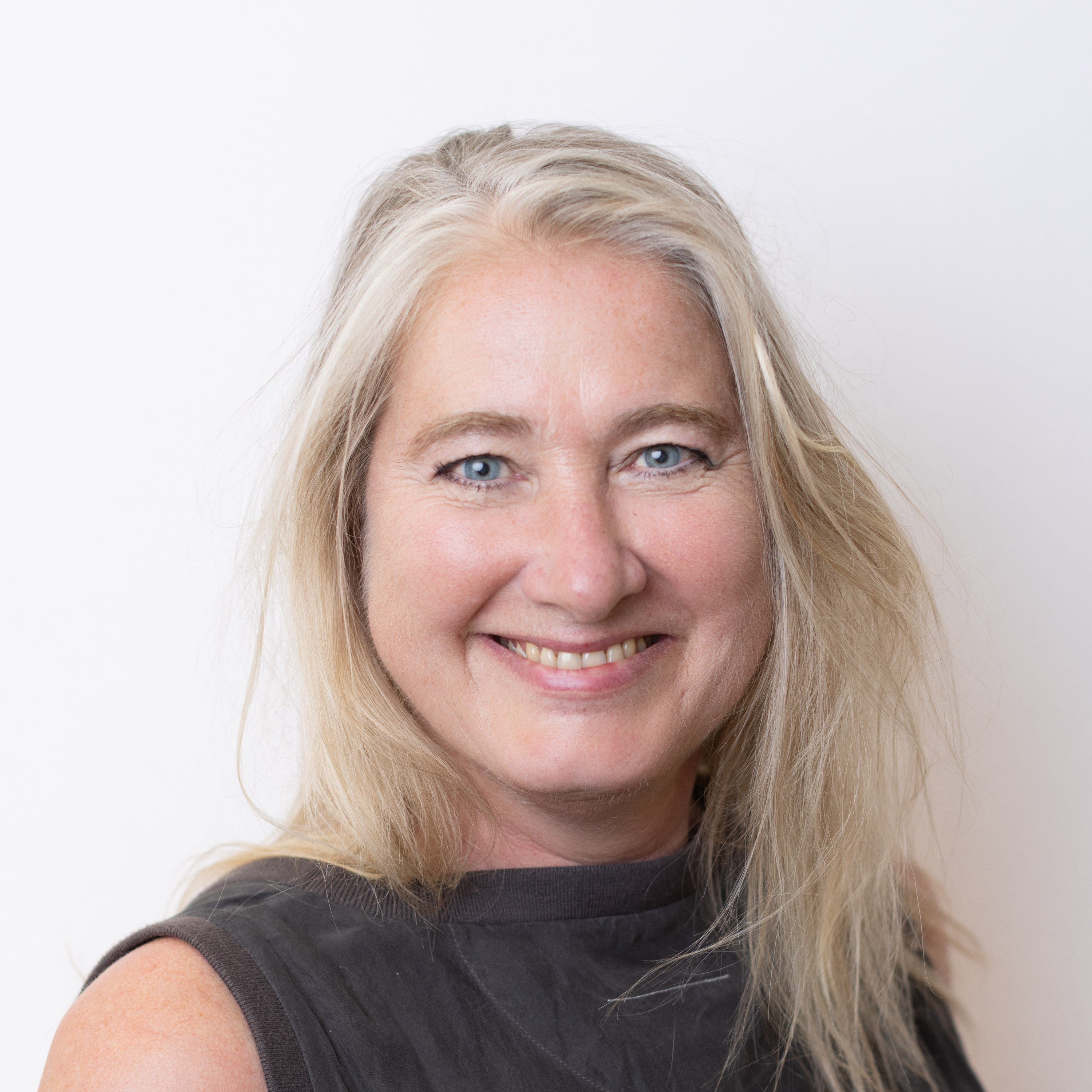 Nathalie VAN VEENENDAAL