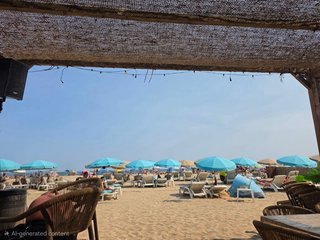 Plage méditerranéenne en Occitanie, dans le sud de la France. Plage méditerranéenne en Occitanie, dans le sud de la France.