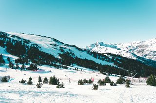 Pistes de Ski dans les sommets Pyrénéens. Pistes de Ski dans les sommets Pyrénéens.